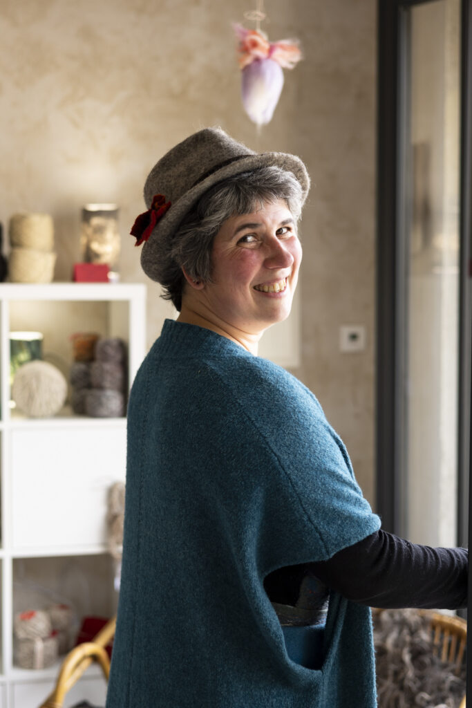 Personne dans l’Atelier Karen